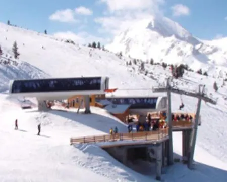 Lift 531 Apartment *